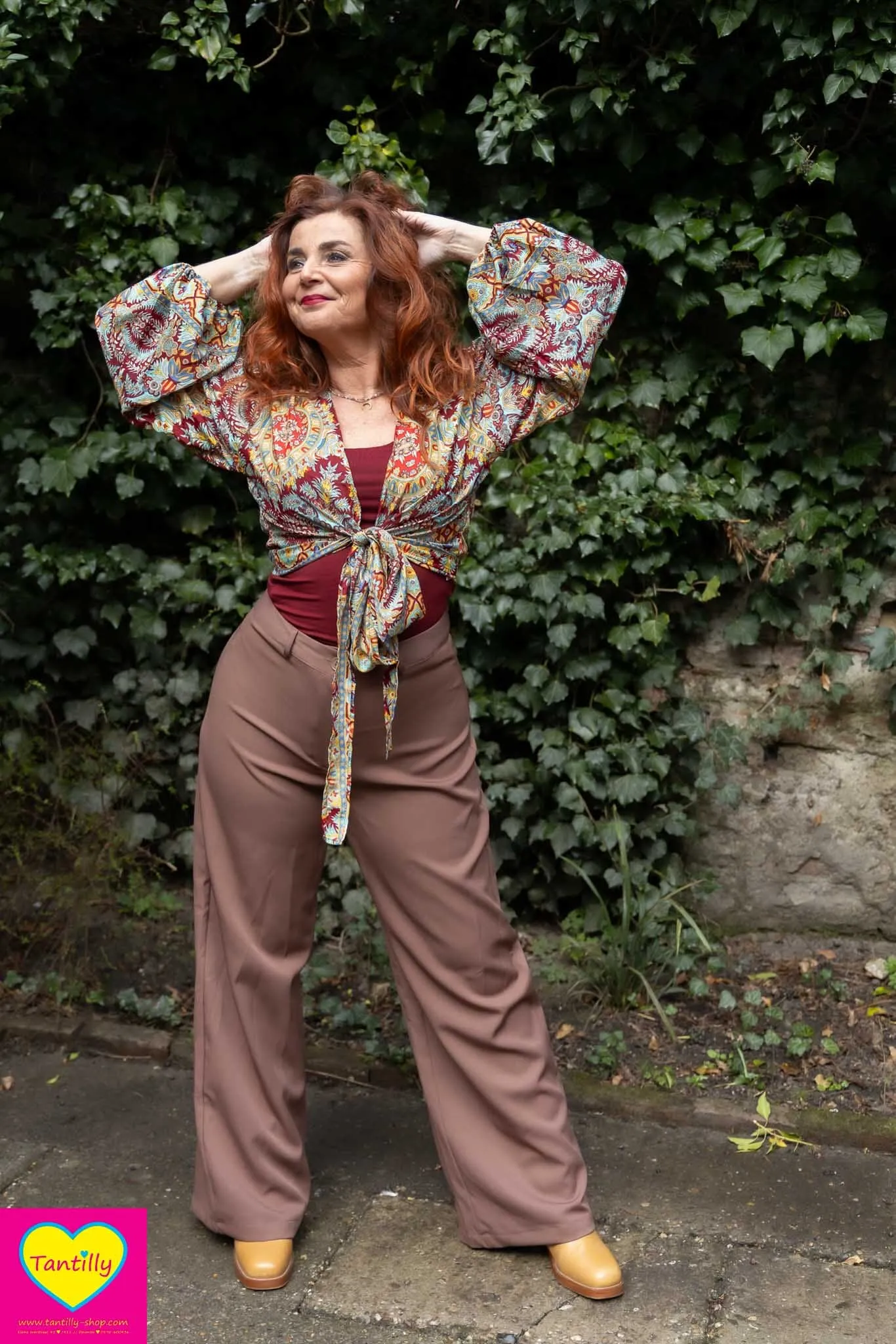 Butterfly wrap cardigan- bordeaux- silkmix - elastic by arms